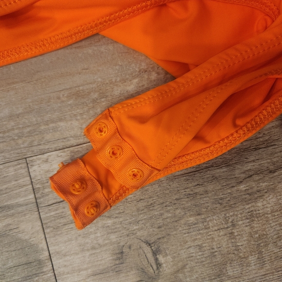 SHEIN Bold Orange Sleeveless Crewneck Bodysuit NWOT - Picture 4 of 4
